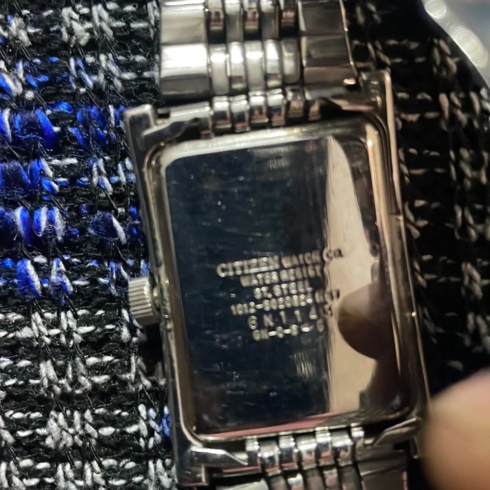 Citizen black dial stainless steel strap watch - Picture 8 of 8